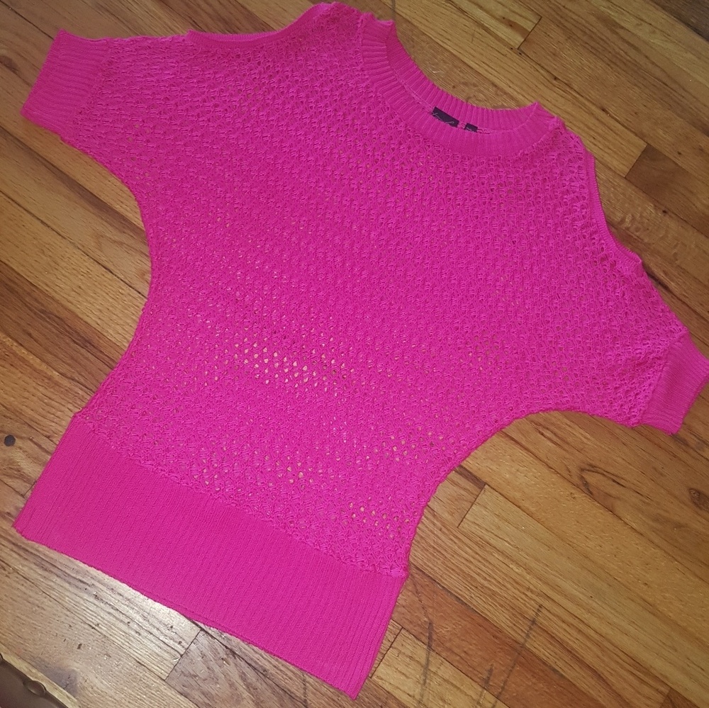 Take Out Knit Sweater W Exposed Shoulders